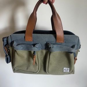 Herschel brief case